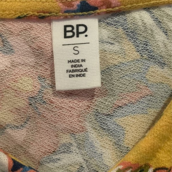 BP Floral Bodysuit - Picture 4 of 4